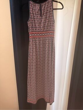 Sleeveless Navy and Red Printed Maxi Dress